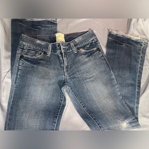 Marlo’s vintage like jeans